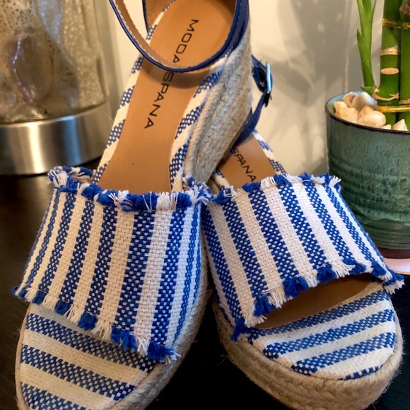 Moda Spana Striped Espadrille Wedges - Picture 1 of 3